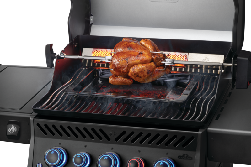 Napoleon Phantom Rogue PRO-S 425 RSIB Gas Grill