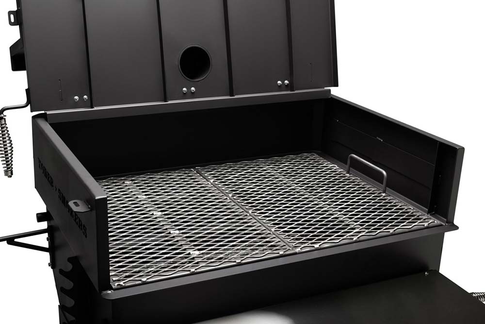 Yoder Smokers Flat Top 24 x 36" Charcoal Grill (Standard Cart)